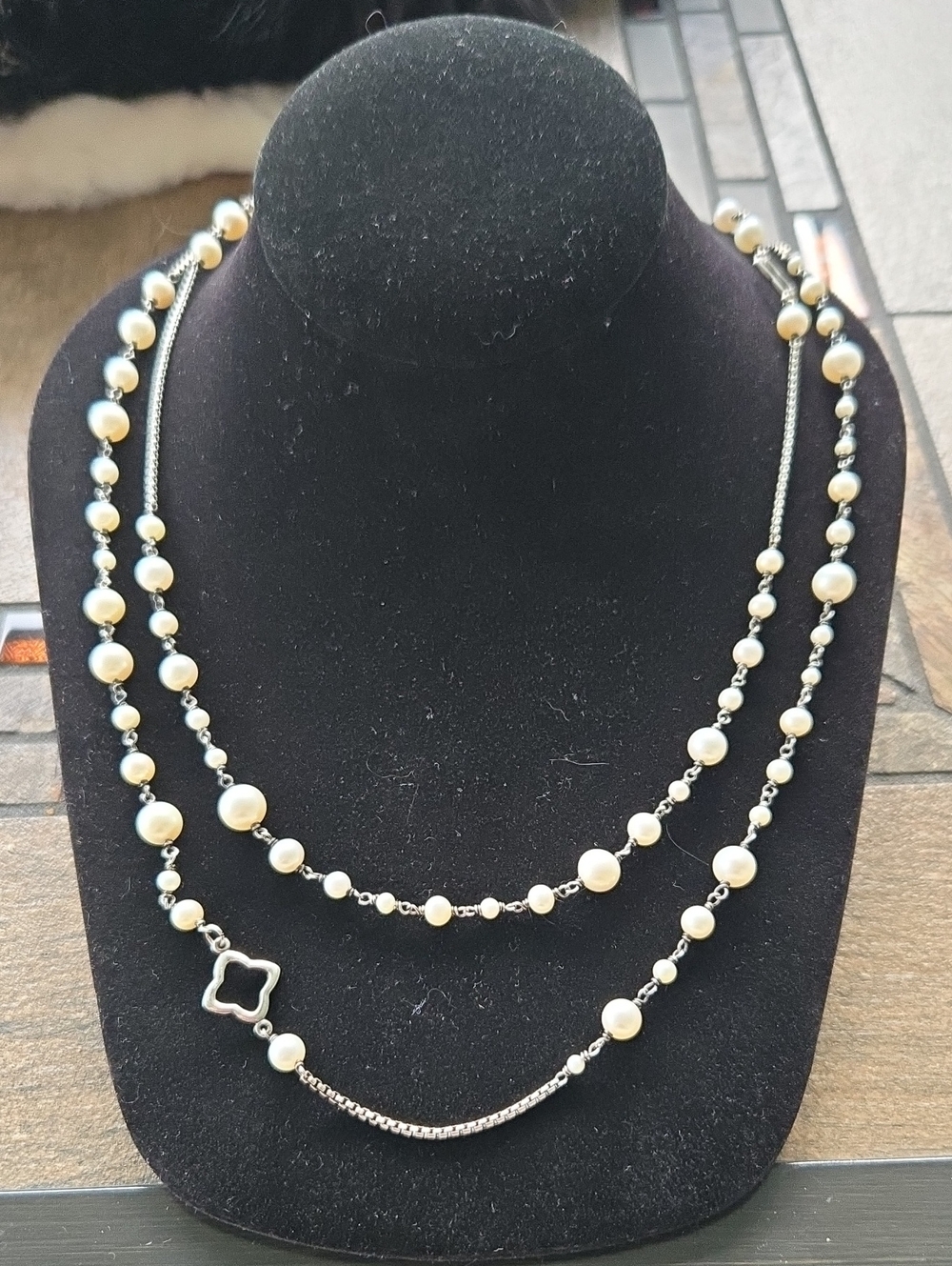 David Yurman Bijoux Sterling Silver Quatrefoil Pearl Necklace.
